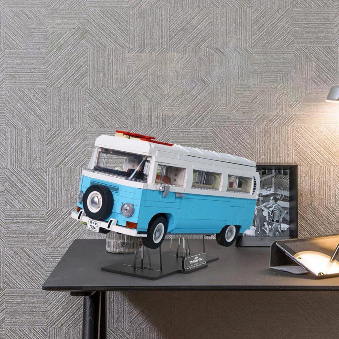 Display stand for LEGO Creator Expert Volkswagen T2 Campingbus (10279)